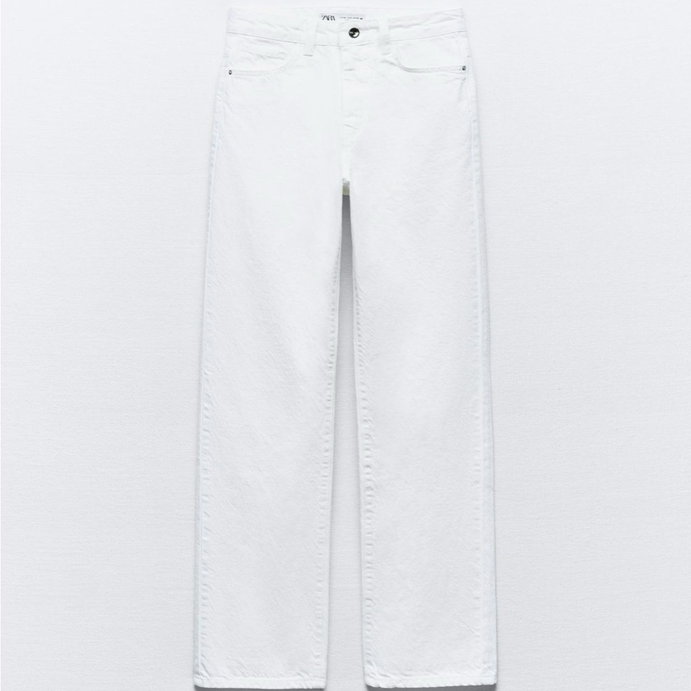 High Waisted Jeans - Picture 2 of 3